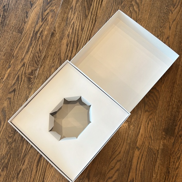 💕HP💕Stella McCartney jumbo designer box - Picture 9 of 12